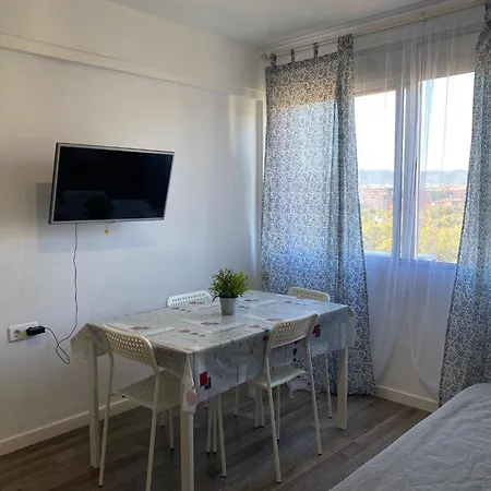 Cozy Flat Near The And Forum Apartment *